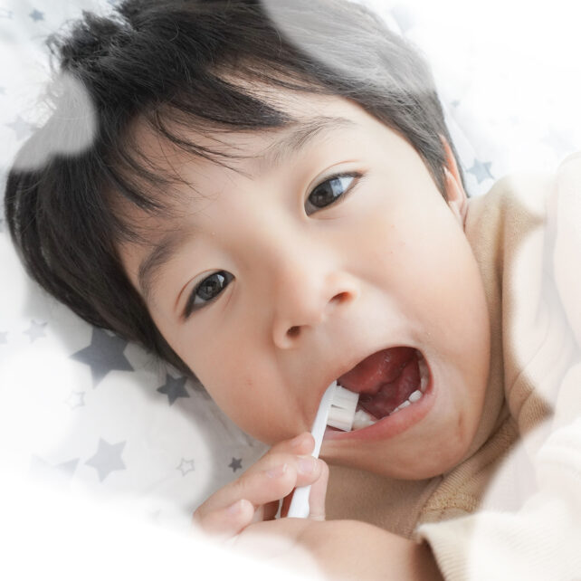 KID’S MICRO-NANO MANUAL TOOTHBRUSH